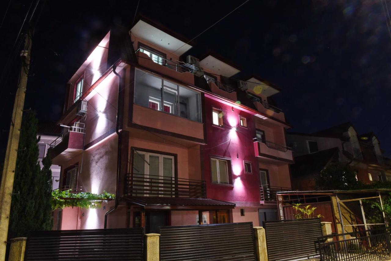 House Petar Apartment *